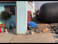 タイヤカバーの取り付け手順