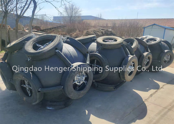 品質 長持ち期間 24ヶ月 80kpa 浮遊型気圧式海上ゴムフェンダー 設計 使用寿命 10年 工場