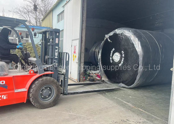 品質 ドックの懸濁液の泡が充填されたフェンダーのライト級選手の中の高密度泡2.5*4.1m 工場