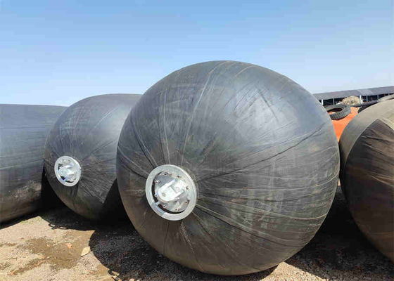 品質 チェーン タイヤおよび網が付いている空気のゴム製CTN横浜のタイプ フェンダー 工場