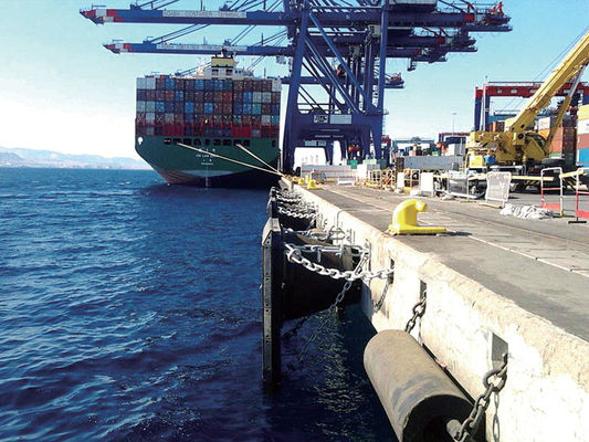 品質 円錐形のタイプ海洋の船のゴム製 フェンダーのパッド、円錐形のボートのゴム製 フェンダー 工場