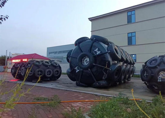 品質 鎖のタイヤの黒のエヴァの固体フェンダーが付いているエヴァの浮遊泡が充填されたフェンダー 工場