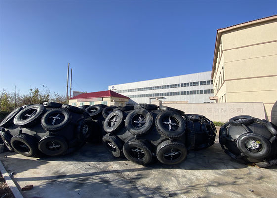 品質 海上浮遊型横浜型 1.5x3m パネムティアックゴムフェンダー 工場