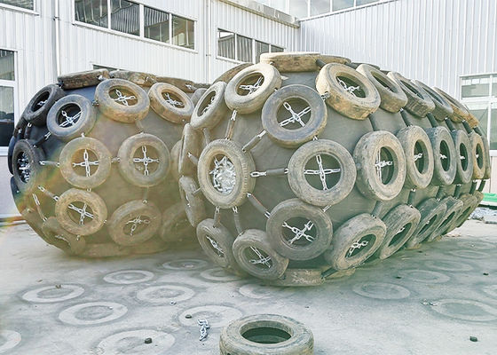 品質 船舶の停泊用 天然ゴム製の海用気圧用フェンダー 工場