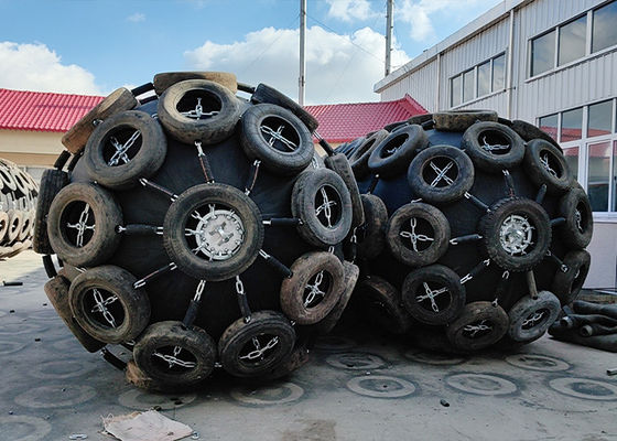品質 船舶の停泊用 天然ゴム製の海用気圧用フェンダー 工場