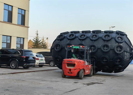 品質 オーダーメイド パネウマティックゴムフェンダー 自然横浜船ゴムフェンダー 工場