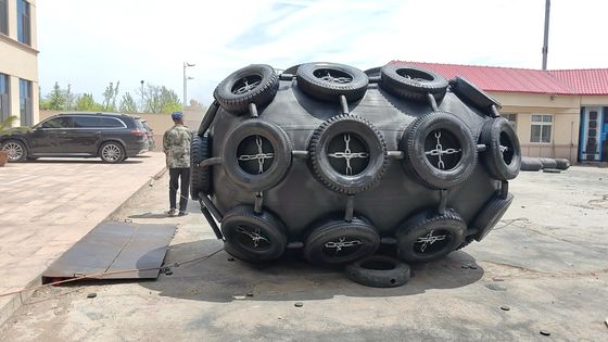品質 2 年間の保証 海上ゴムフェンダー ヨコハマ パネウマティックゴムフェンダー 工場