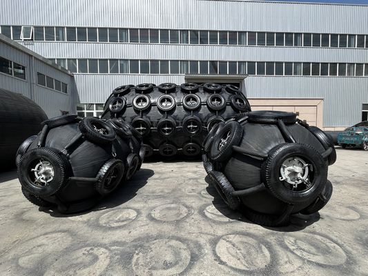 品質 簡単にフィット 円筒 浮遊型気圧用ゴムフェンダー ゲート保護 工場