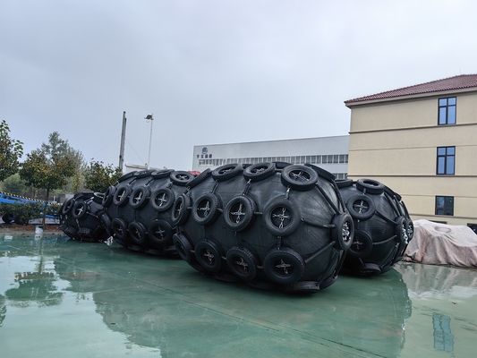 品質 Heavy Duty Black Marine Fender for Pressure Installation Rubber Construction 工場