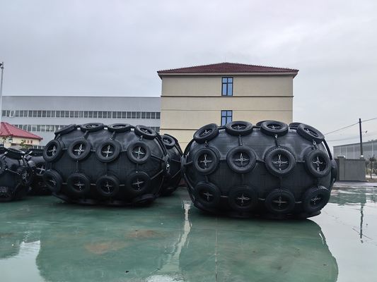 品質 Heavy Duty Black Marine Fender for Pressure Installation Rubber Construction 工場