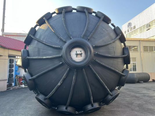 品質 海事プロジェクト用の80Kpa圧力ゴムフェンダー 工場