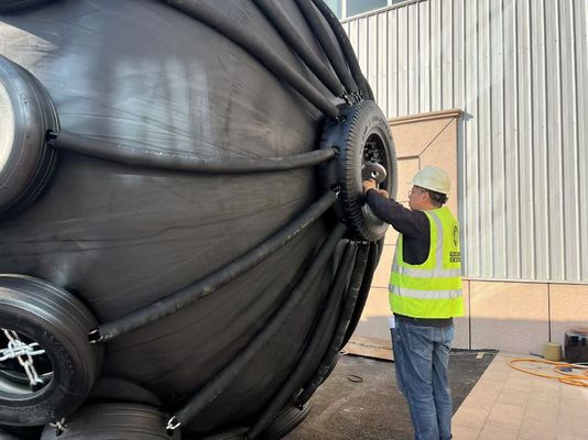 品質 オーダーメイド 横浜フェンダー 保護シリンダー 浮遊 工場