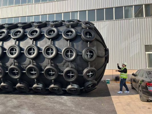 品質 防水用 船舶用 圧縮フェンダー 直径0.5m-4.5m 工場