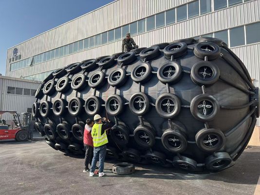 品質 防水用 船舶用 圧縮フェンダー 直径0.5m-4.5m 工場