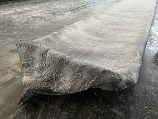 品質 Inflatable Barge Docking Airbag Pressure Range 0.2-0.4Mpa Provide Safe Protection During Barge Mooring Docking 工場