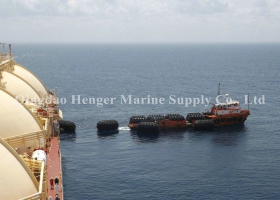 品質 チェーン網と防蝕カスタマイズされたサイズの海洋のゴム製フェンダー 工場