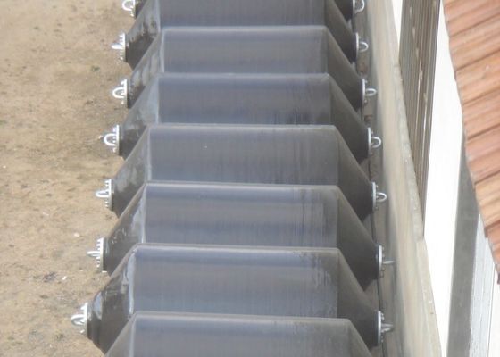 品質 船の停泊のためのポリウレアのコーティングが付いている固体フェンダーを浮かべるエヴァの泡が充填されたフェンダー 工場