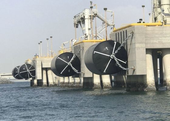 品質 カスタマイズされたボートは泡が充填されたフェンダーの多彩なエヴァの海洋の浮遊フェンダーを分けます 工場