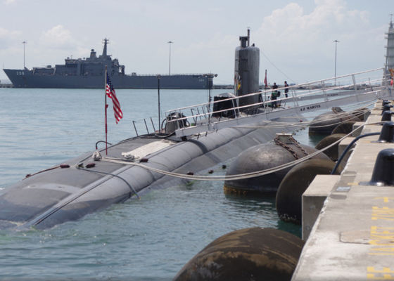 品質 鎖が付いているポリウレタン ヨットの泡が充填されたフェンダーのエヴァの海洋の浮遊フェンダー 工場