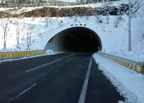 品質 熱い販売BVの承認のローラーの防御システム/安全圧延の障壁/ハイウェーのガードレール中国製 工場