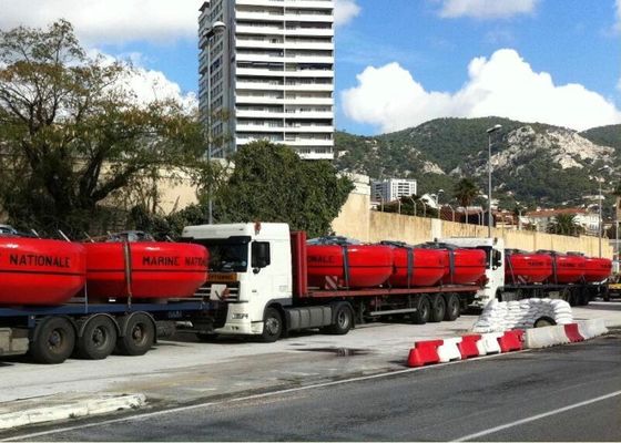 品質 エヴァのポリエチレンのカスタマイズされた色の円柱海洋の係留ブイ 工場