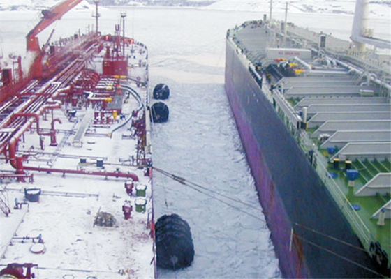 品質 航空機は船の保護のための高圧空気の海洋のフェンダー80 KPAにタイヤをつけます 工場