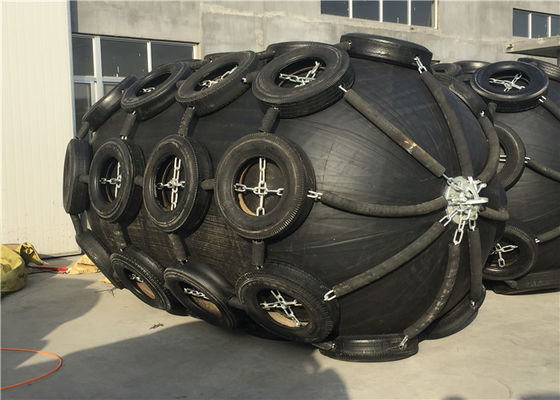 品質 反老化の海洋のゴム製フェンダー0.05MPa/0.08MPa最初の内部圧力 工場