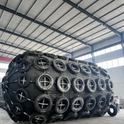 品質 ISO 17357 Certified Natural Rubber Pneumatic Fender with 50Kpa Working Pressure for Marine Safety 工場