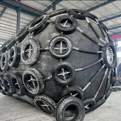 品質 50Kpa / 80Kpa パネウマティックゴムフェンダー ヨコハマ型 工場