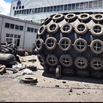 品質 海洋救命ボートヨット空気圧ゴムフェンダー 工場