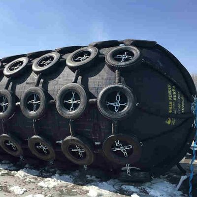 品質 ISO17357 空気式ゴムフェンダー 2.0x3.5m 海洋グレード 工場