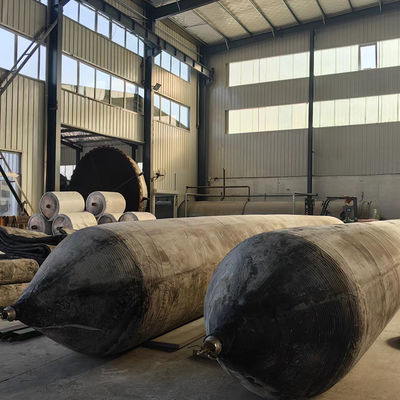 品質 10〜15年 寿命 海上用ゴムエアバッグ 安全性と効率性を保証する重用海上用用のために設計 工場