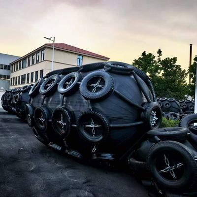 品質 耐久性ゴム 氣動フェンダー 海上ドック保護システム 船舶に適した 工場