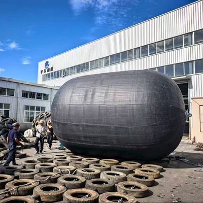 品質 ISO17357 海事衝突保護用空気式ゴムフェンダー 工場