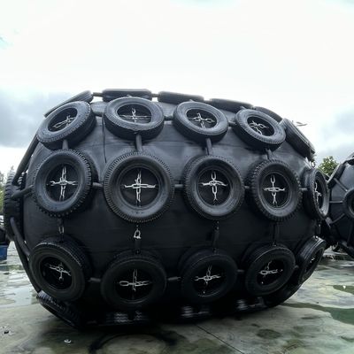 品質 ISO17357 船舶保護用の気力ゴムフェンダー 工場