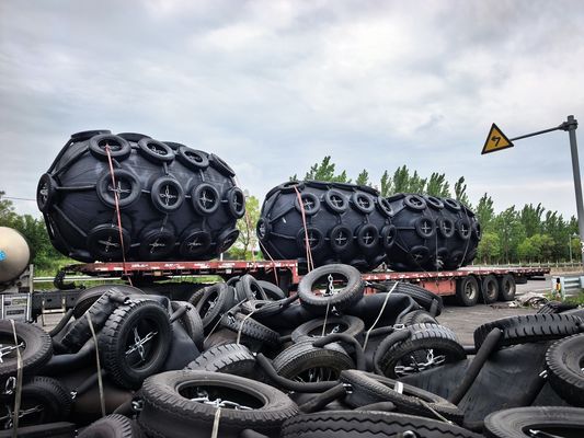 品質 ハンガー ヨコハマ型 ボート保護用空気性ゴムフェンダー BV標準認証 工場