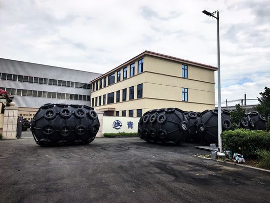 品質 BV CCS認証付き空気式ゴムフェンダー 500mm x 1000mm 工場