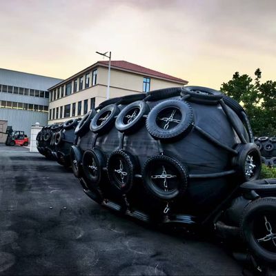品質 Marine Rubber Floating Ship Pneumatic Fender 工場