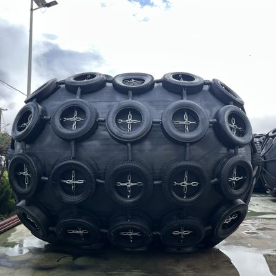 品質 チェーンタイヤネット 50Kpa 80Kpa ラバーフェンダー 商用輸送およびドッキング施設に最適 衝撃緩衝を提供 工場