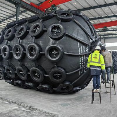 品質 Sts/Std CCS/BV/Lr/Dnv 適用のための空気性ゴムフェンダー 承認 工場