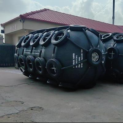 品質 Net Type Pneumatic Rubber Fender Diameter 0.5m To 4.5m Marine Fender System Designed To Provide Superior Dock Protection 工場