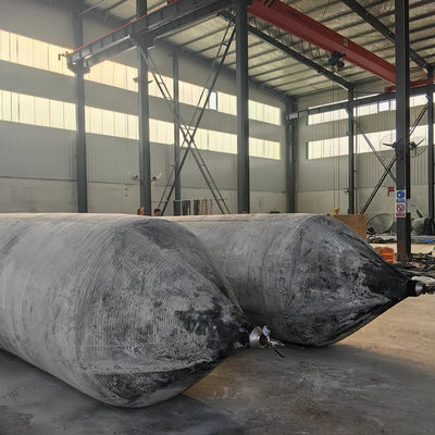品質 Customized Marine Rubber Airbag Ship Rubber Marine Salvage Lift Bags Lifespan 10-15 Years Durable Marine Solutions 工場
