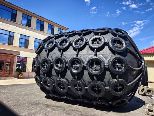 品質 パーソナライズされた 0.3-4.8 M 防弾用ゴムフェンダー 工場