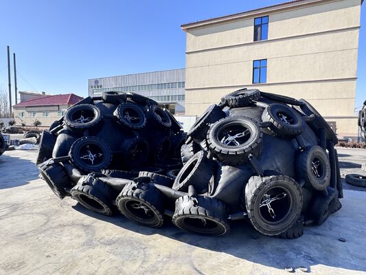 品質 Natural Rubber ISO Certified Pneumatic Rubber Fender with 50Kpa/80kpa Working Pressure for Marine Anti-Collision 工場