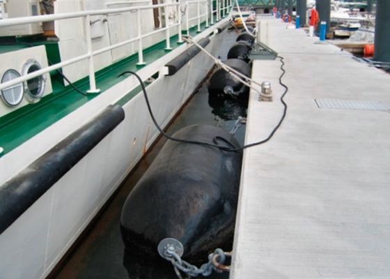 品質 Marine Fender with High Energy Absorption Capacity UV Resistant And Corrosion Resistant Foam Filled Fender with 24 Months Warranty 工場