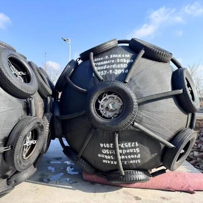 品質 4.8x12m 50kpa / 80kpa Pneumatic Fenders For Ships 工場
