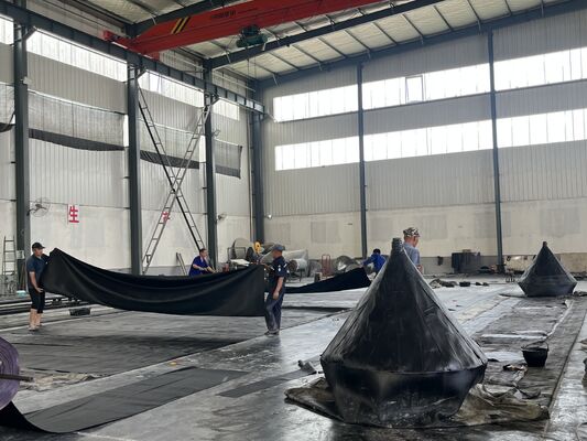 品質 Marine Rubber Airbag with High Grip Surface Pattern for Stable Shipyard Positioning in 0.8-3 M Diameter and 4-25 M Length 工場