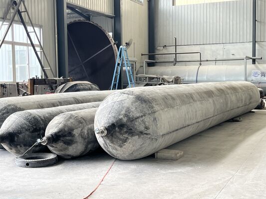 品質 Marine Rubber Airbag with Stainless Steel Mounting Hardware for Corrosion Free Installation and 0.8-3 M Diameter 工場