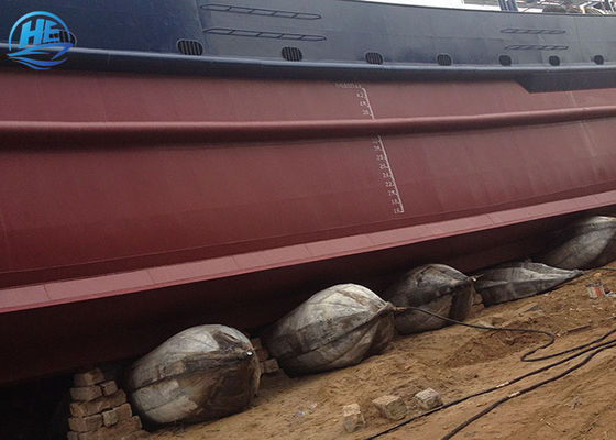 品質 船の乾ドックのエアバッグを進水させるためのDia 0.5m-4.5mの海洋海難救助のエアバッグ 工場