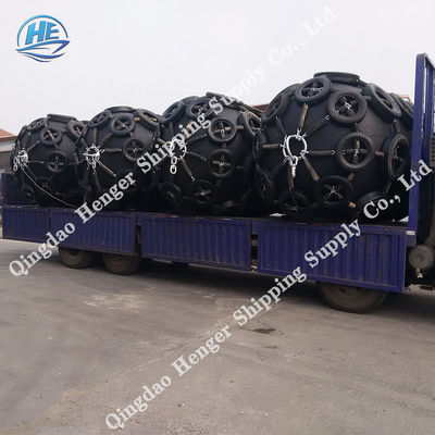 品質 海洋用途向けBV証明書付き空気式ゴムフェンダー 工場